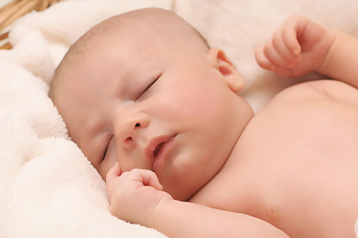 25 Newborn Hacks Every First Time Mom Should Know