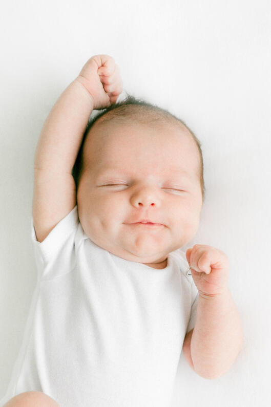 25 Newborn Hacks Every First Time Mom Should Know